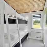 3 Bedroom Lovely In Сasa de vacaciones *