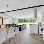 3 Bedroom Lovely In * Spottrup