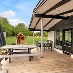 3 Bedroom Lovely In Spottrup