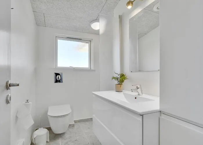 Сasa de vacaciones 3 Bedroom Lovely In