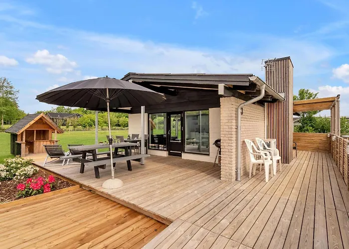 3 Bedroom Lovely In *