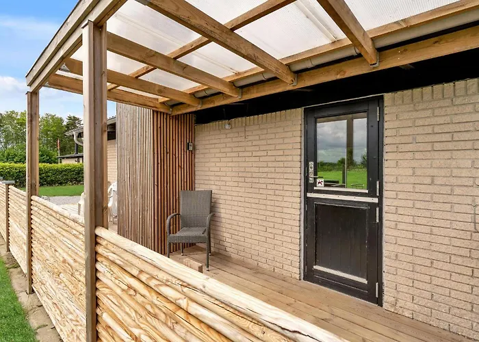 Сasa de vacaciones 3 Bedroom Lovely In